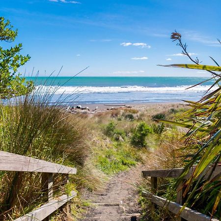 Fabulous In Fitzroy - Seconds To Fitzroy Beach New Plymouth Exterior foto